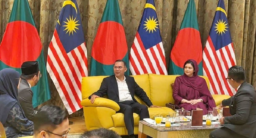 Prime Minister Arrives in Malaysia, Labor Market to be Prioritized